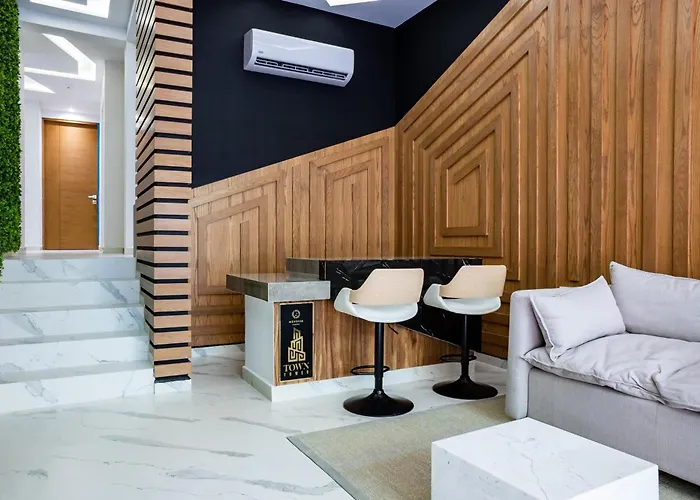 Menesse Town Tower 203 Apartamento *